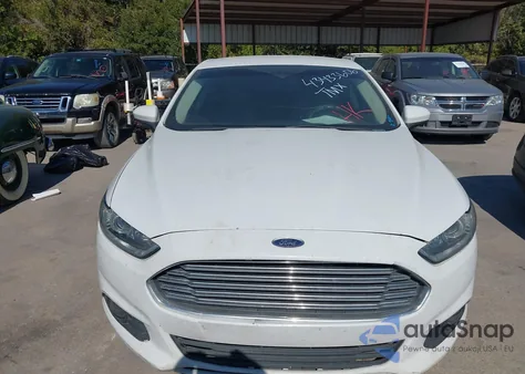 2016 Ford Fusion S из США, поврежденный, VIN 3FA6P0G71GR143497